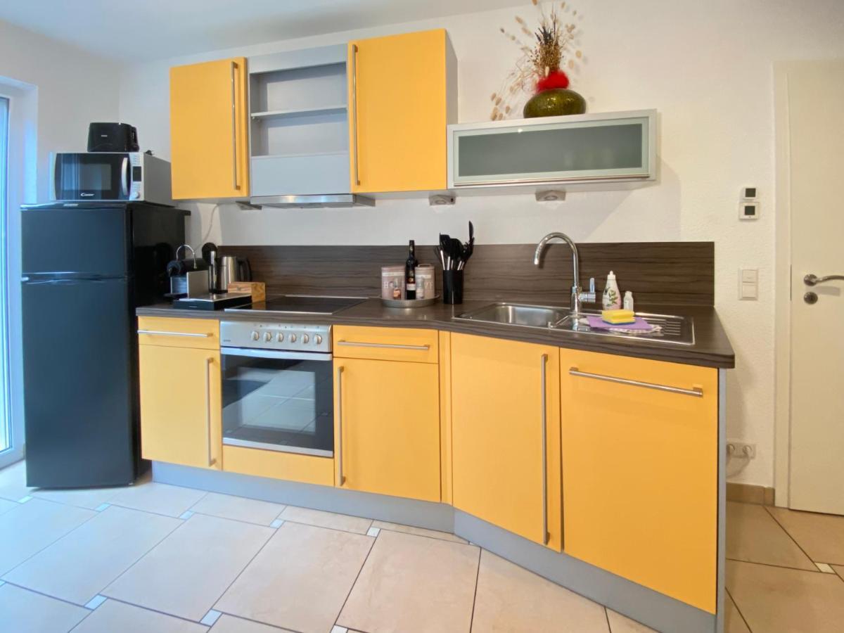 2 Zimmer Apartment, 70 Qm, Max 4 Pers, Private Terasse, 2 Parkplaetze, Internet 250 Mbit Gärtringen Εξωτερικό φωτογραφία