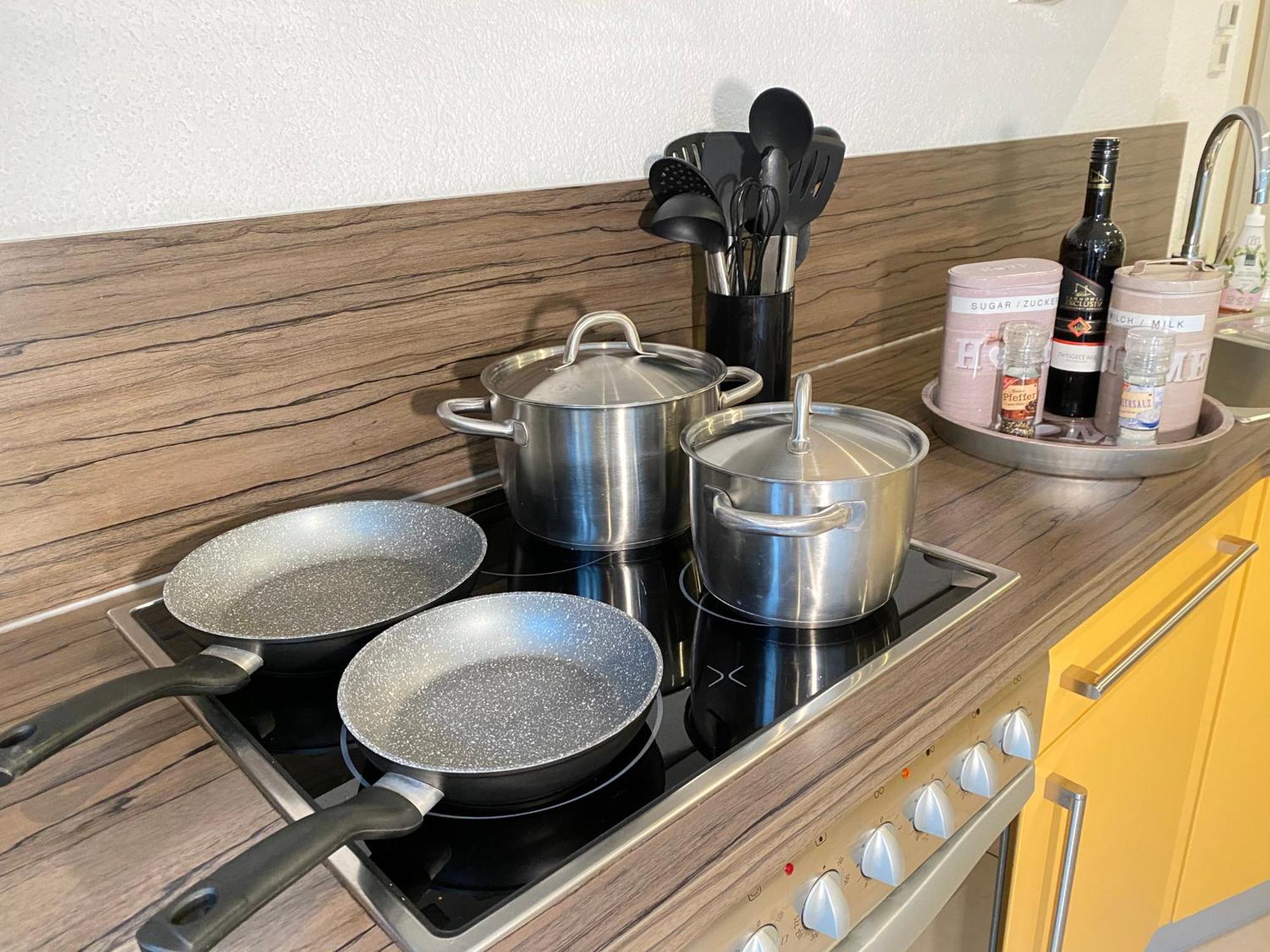 2 Zimmer Apartment, 70 Qm, Max 4 Pers, Private Terasse, 2 Parkplaetze, Internet 250 Mbit Gärtringen Εξωτερικό φωτογραφία